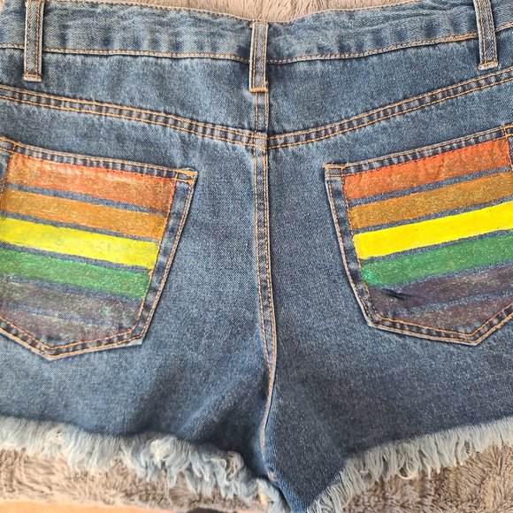 Forever 21 High rise jean shorts with Pride/Rainbow painted pockets - Picture 1 of 5